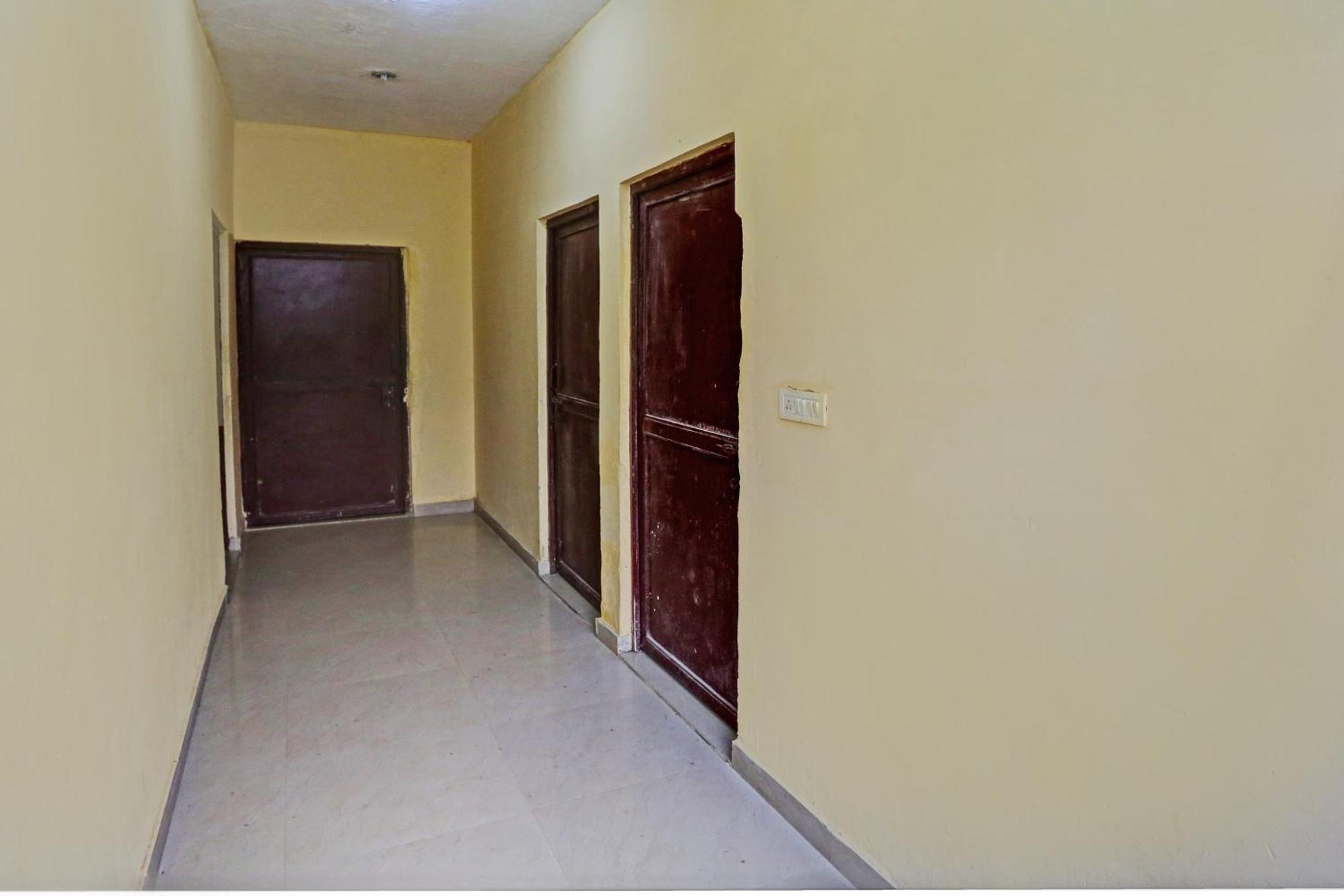 מוראדאבאד Hotel O Kamla Banquet Hall מראה חיצוני תמונה
